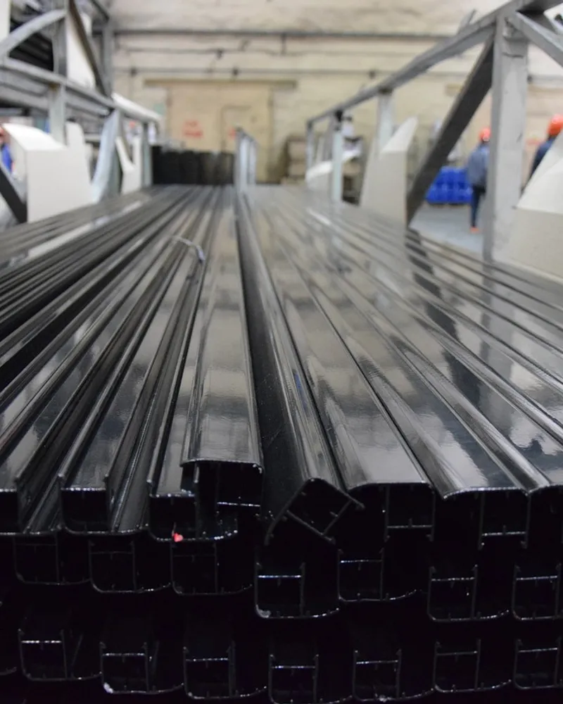 Profils en aluminium : rénovation et remplacement pour une maison moderne